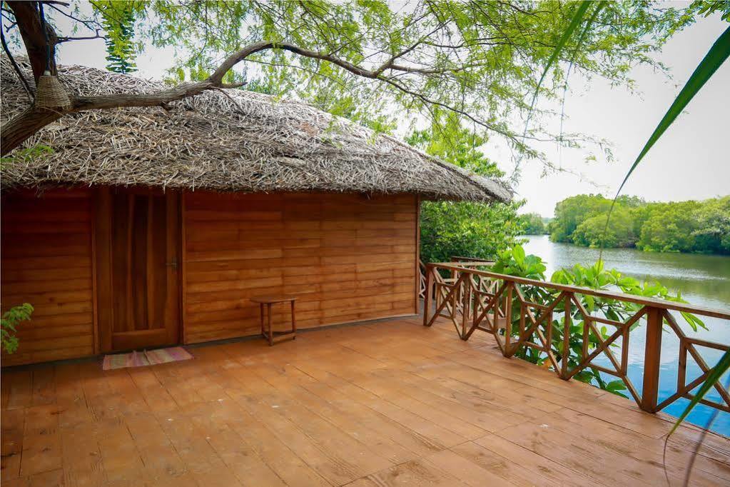 Harmony Beach Resort Tangalle Exterior photo