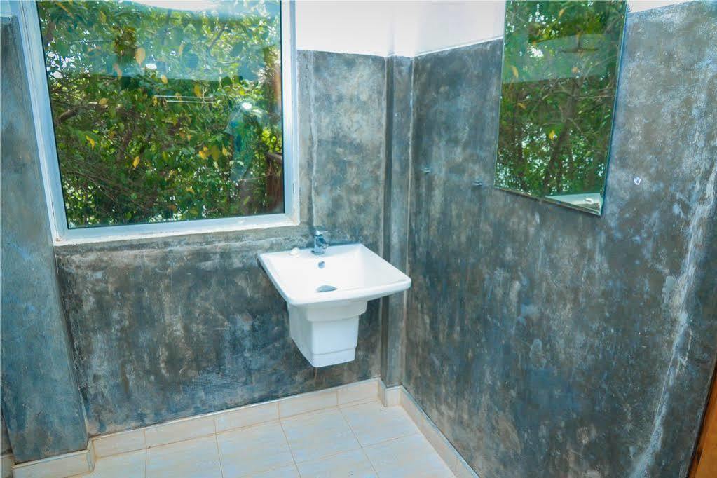Harmony Beach Resort Tangalle Exterior photo